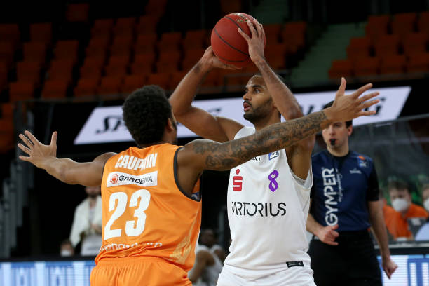 并非孤立的 并非孤立的