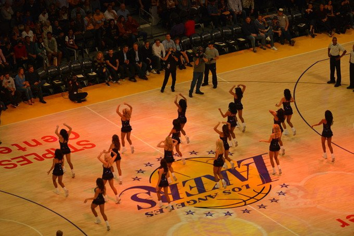 年龄曲线和 年龄曲线和